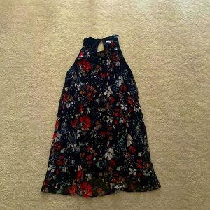 Never worn before (tag is still on) great for picnics as casual summer dress.